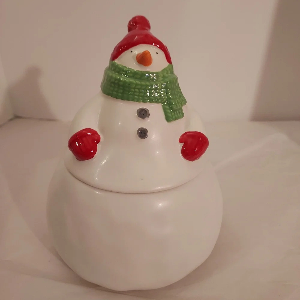 Hallmark Treat Jar 2 Piece Snowman Jar - 7 Inches Tall